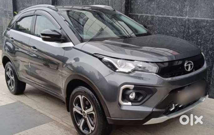Tata Nexon 1.2 Revotron Xza Plus, 2023, Petrol