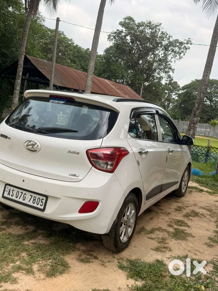Hyundai Grand I10 2015 Car