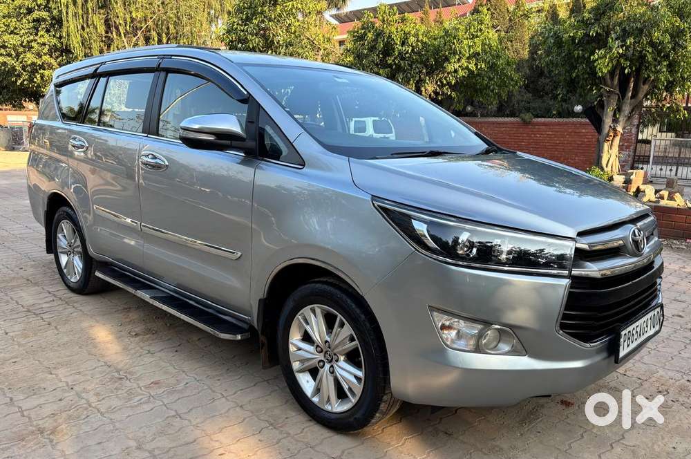 Toyota Innova Crysta 2.4 Z 7 Str, 2016, Diesel