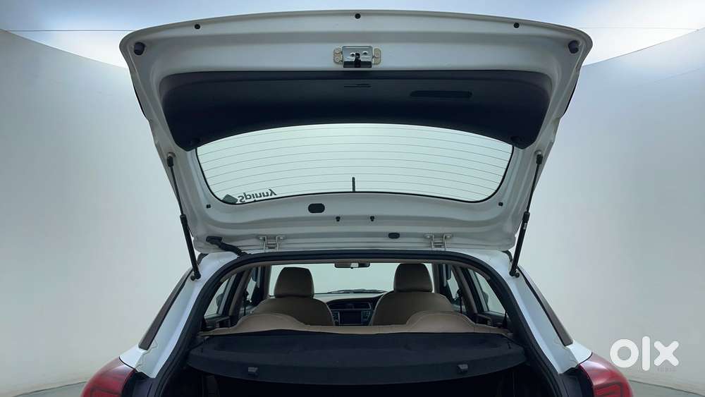 Hyundai Elite I20 Sportz Plus, 2020, Petrol