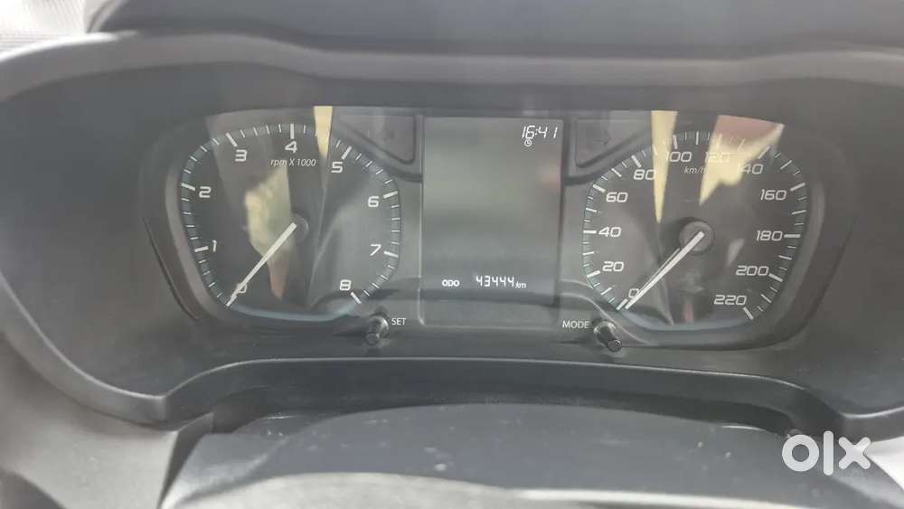 Tata Altroz 2024 Petrol Excellent Maintanance And Very Good Condition