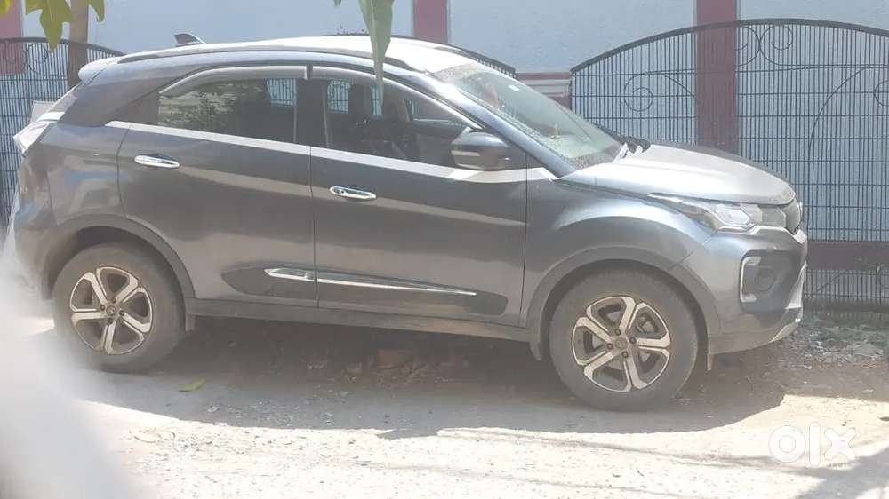 Dr. Car Tata Nexon 2021 Petrol Well Maintained 25000 Km Driven