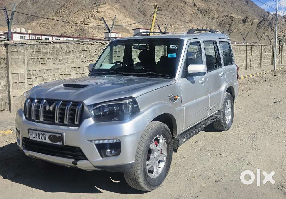 Mahindra Scorpio 2018 Diesel Well Maintained