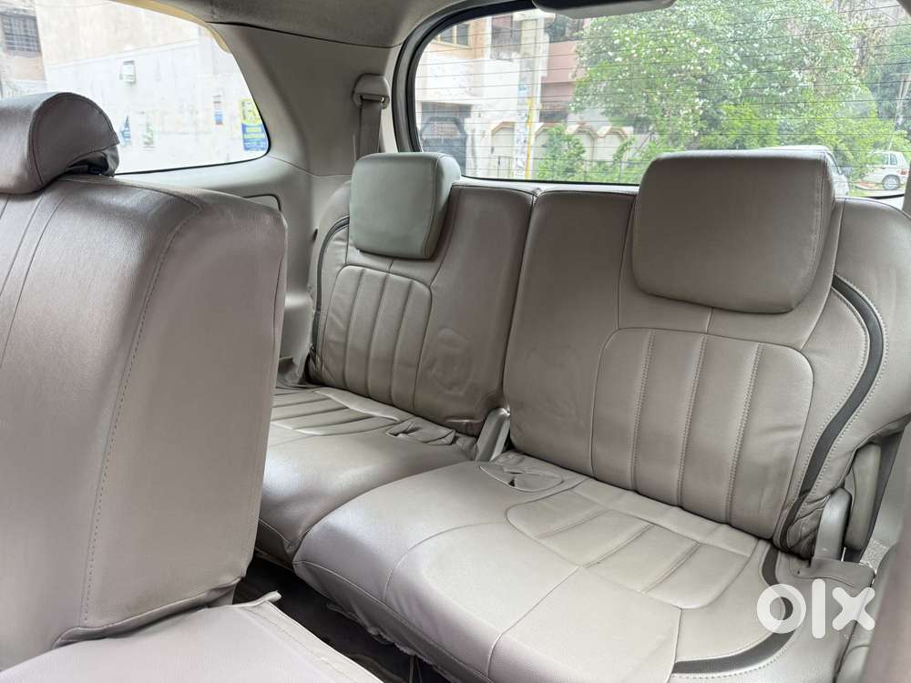 Toyota Innova 2.5 G4 Diesel 8-seater, 2010, Diesel