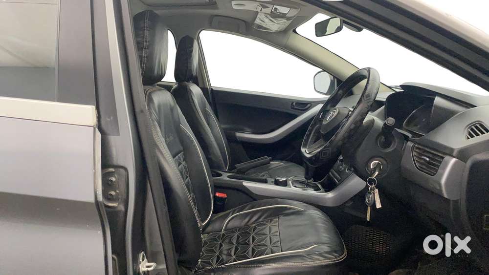 Tata Nexon 1.5 Revotorq Xma Amt (s), 2021, Petrol