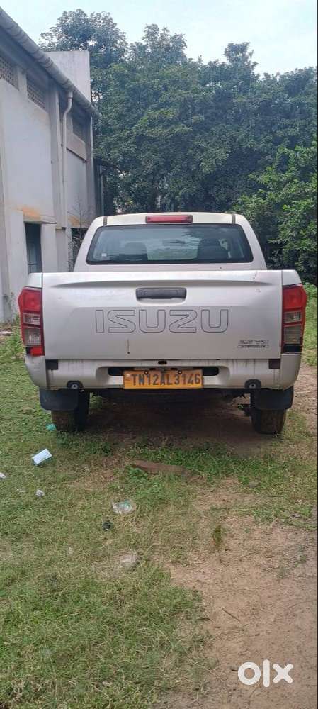 Isuzu  S-cab 2020 Diesel 26500 Km Driven