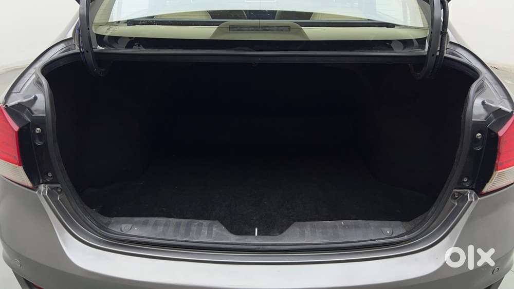 Maruti Suzuki Ciaz Vxi, 2016, Petrol