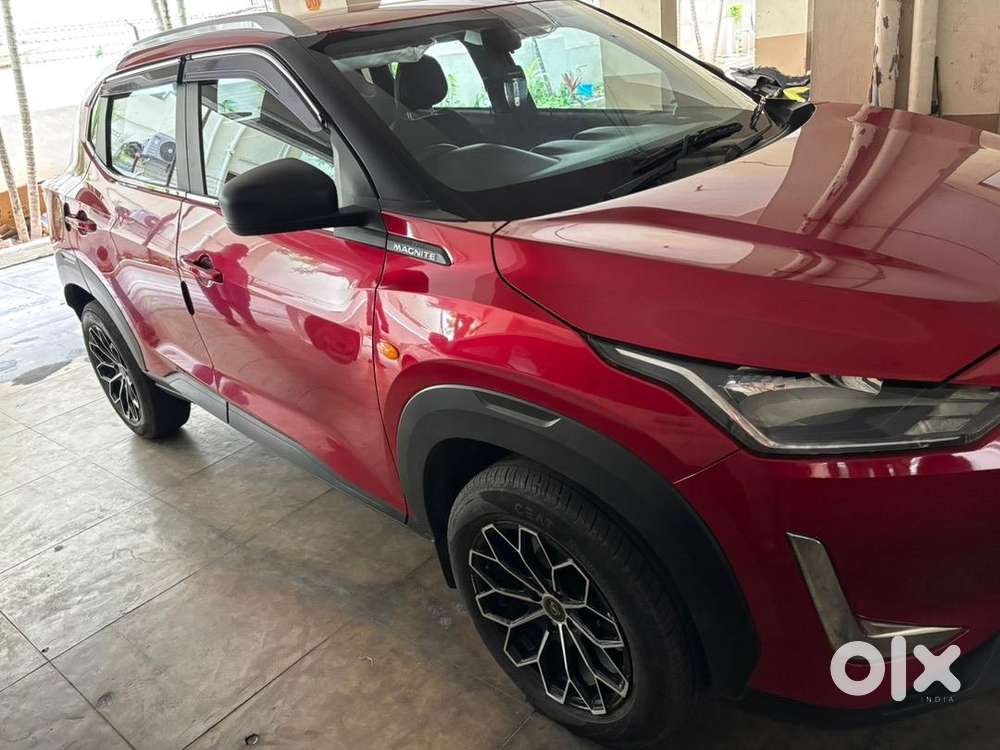 Nissan Magnite 2024 Petrol Well Maintained