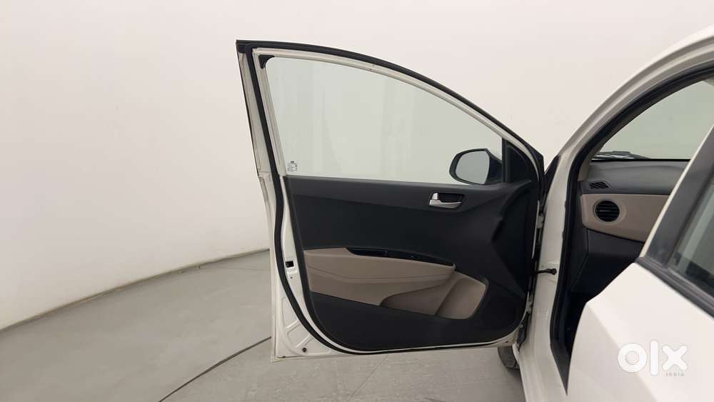 Hyundai Xcent 1.2 Vtvt Sx, 2015, Petrol