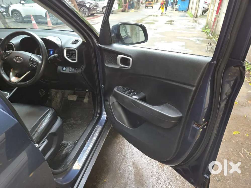 Hyundai Venue Sx Plus 2020 Km Driven