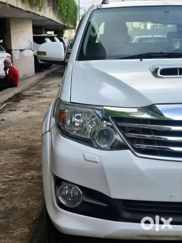 Toyota Fortuner 2015 Diesel Well Maintained