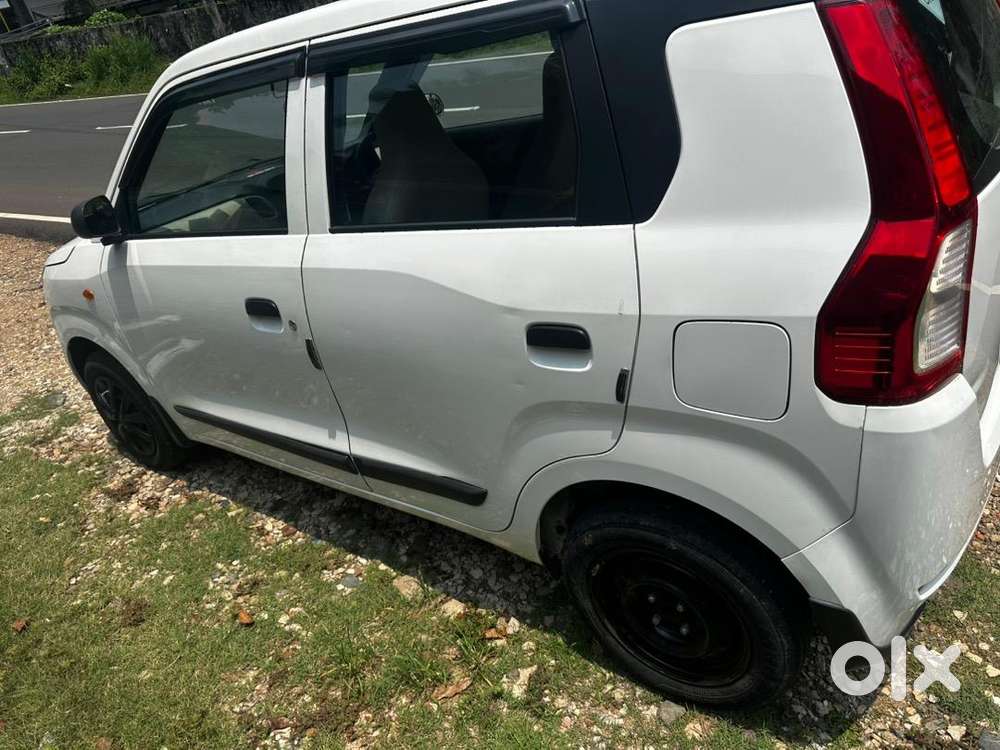 Maruti Suzuki Wagon R 1.0 2022 Cng & Hybrids Well Maintained