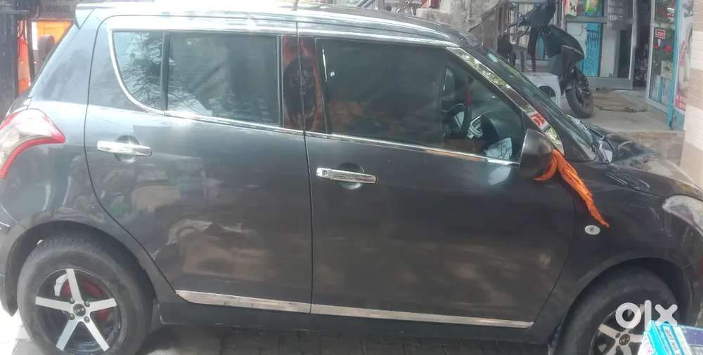 Maruti Suzuki Swift 2015 Petrol 51000 Km Driven