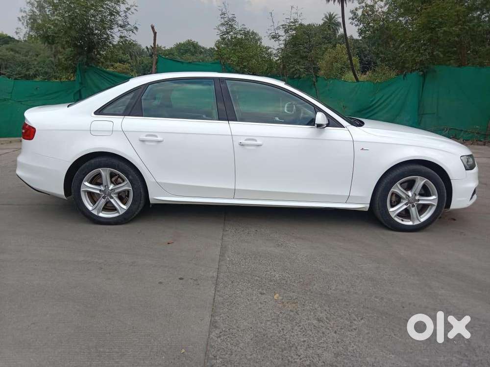 Audi A4 2.0 Tdi Premium With Sunroof, 2013, Diesel