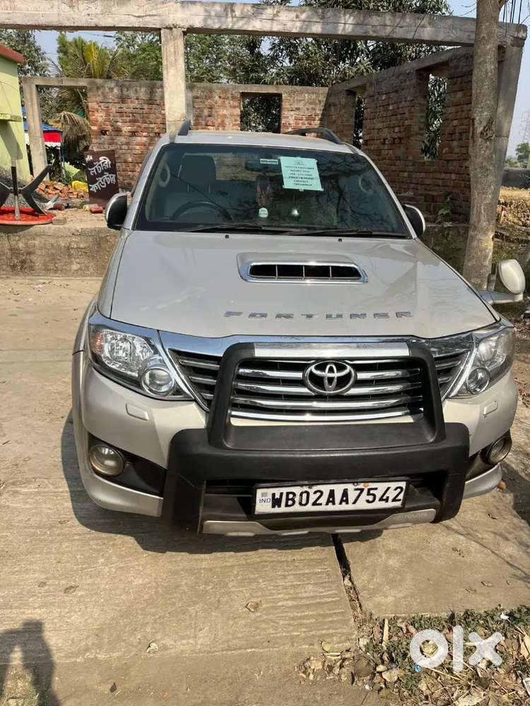Toyota Fortuner 2012 Diesel 150000 Km Driven ,,
