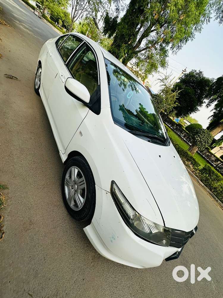 Honda City Petrol+cng 2011