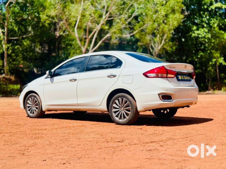 Maruti Suzuki Ciaz Smart Hybrid Alpha , 2024, Petrol