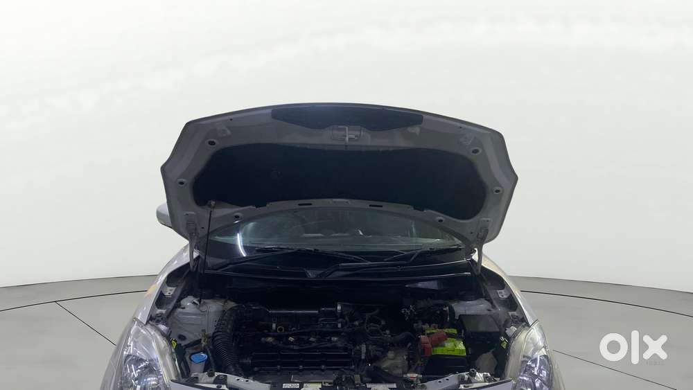 Maruti Suzuki Swift Amt Vxi, 2020, Petrol