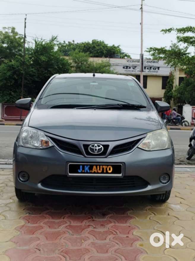 Toyota Etios Liva, 2016, Petrol