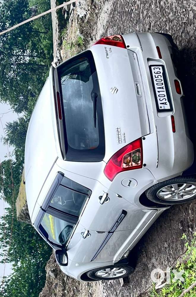 Swift Zxi Top Model Petrol