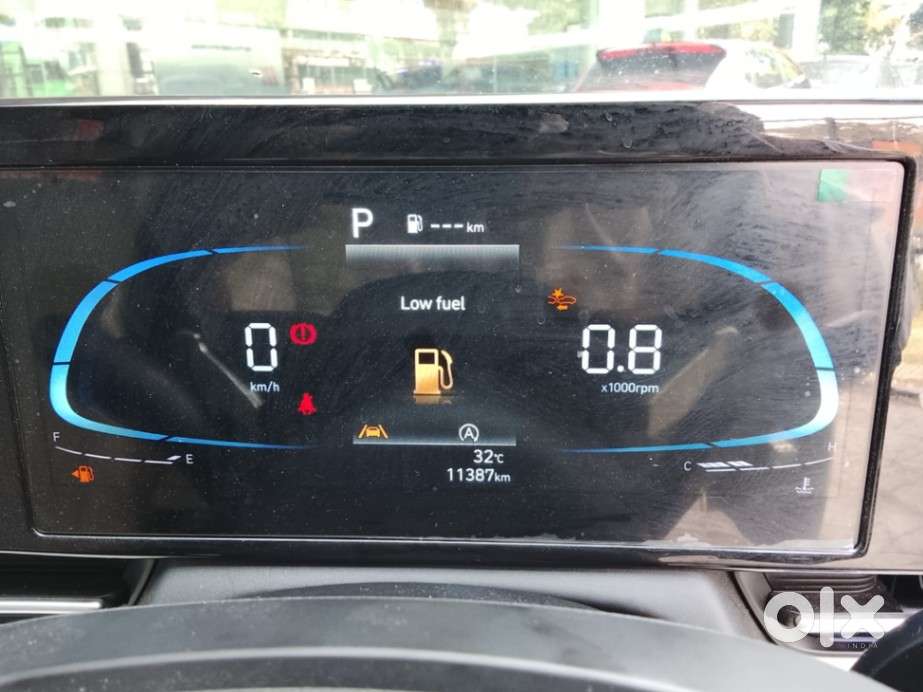 Hyundai Verna 1.5 Sx (o) Ivt, 2025, Petrol