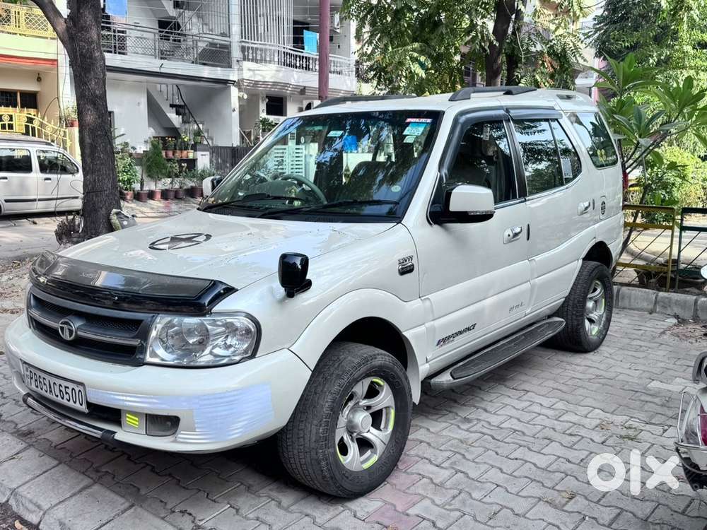 Tata Safari Diesel 2015