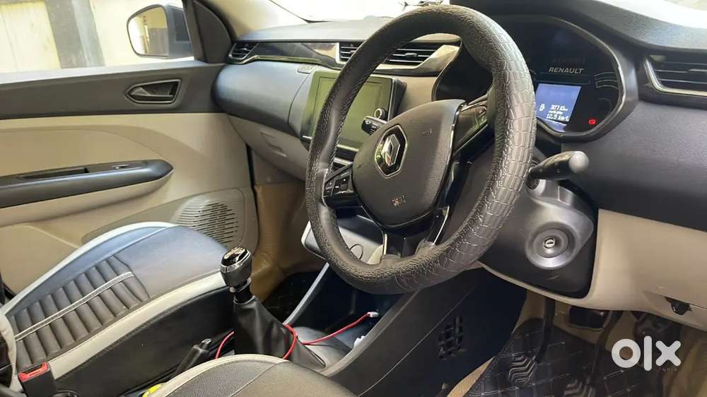 Renault Triber 2022 Petrol 30000 Km Driven