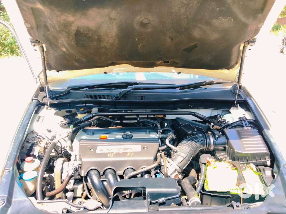 Honda Accord 1.8 Mt, 2011, Petrol
