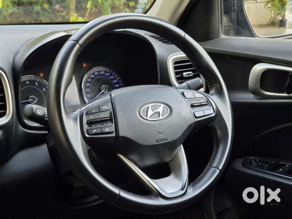 Hyundai Venue 1.0 Sx Plus Turbo Dct Dual Tone, 2020, Petrol