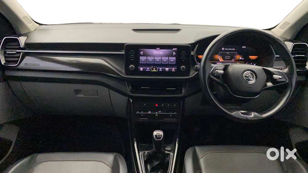 Skoda Kushaq 1.0 Tsi Style, 2023, Petrol