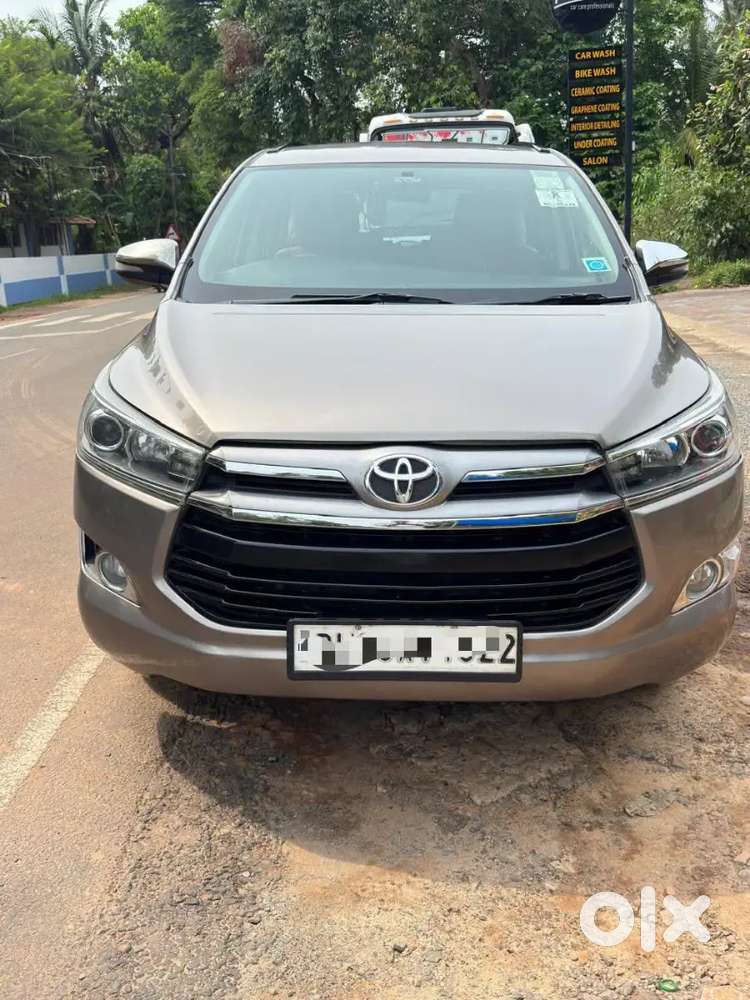 Toyota Innova Crysta 2018 Diesel 143000 Km Driven