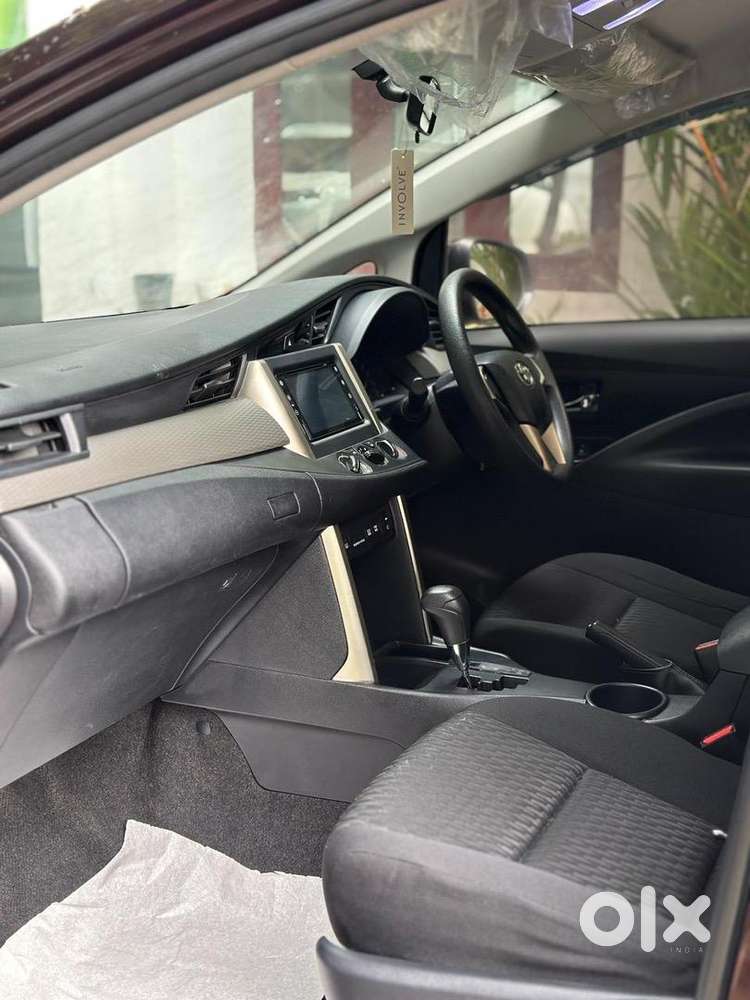 Toyota Innova Crysta 2.8 Gx At, 2017, Diesel