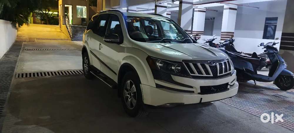 Mahindra Xuv500,dealer,cars24 And Spinny Don't Message