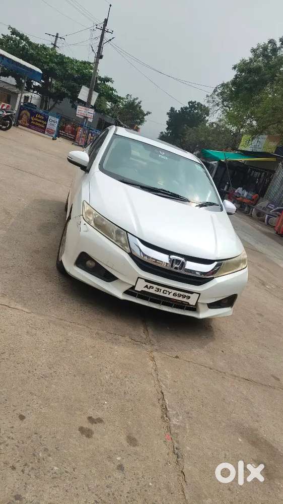 Honda City 2015 Diesel Well Maintained