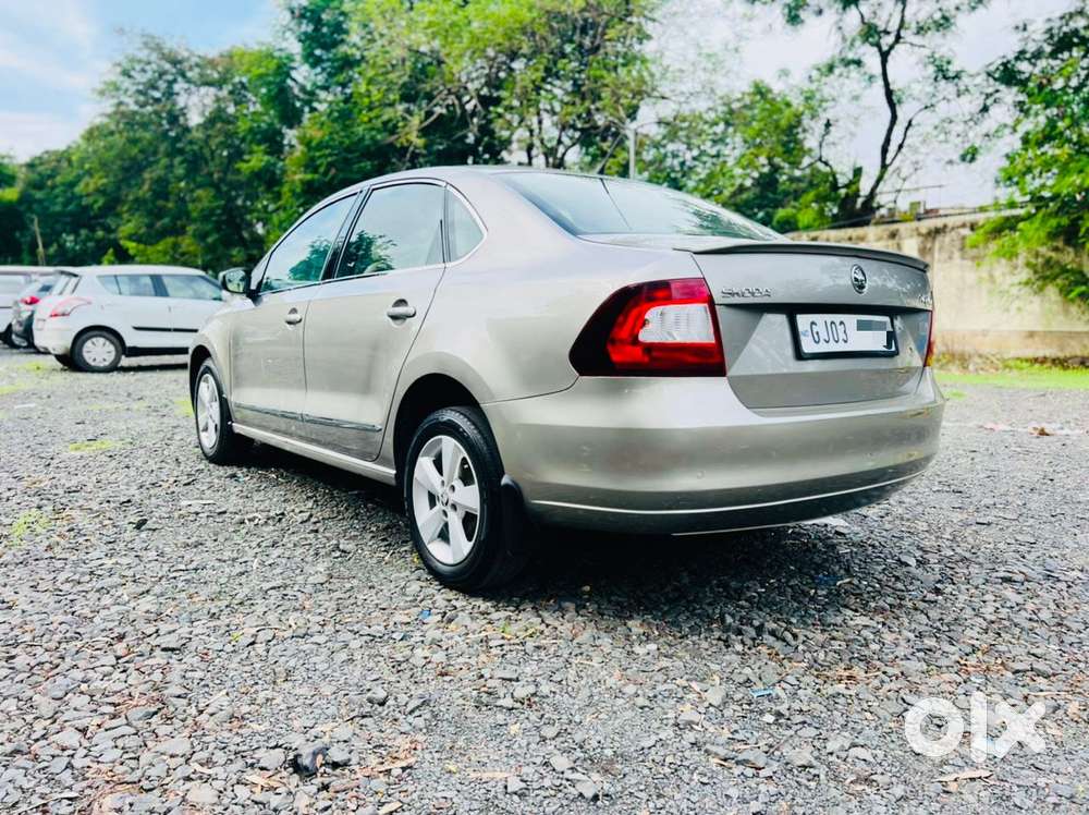 Skoda Rapid [2016-2020] 1.5 Style Plus Tdi At, 2016, Diesel