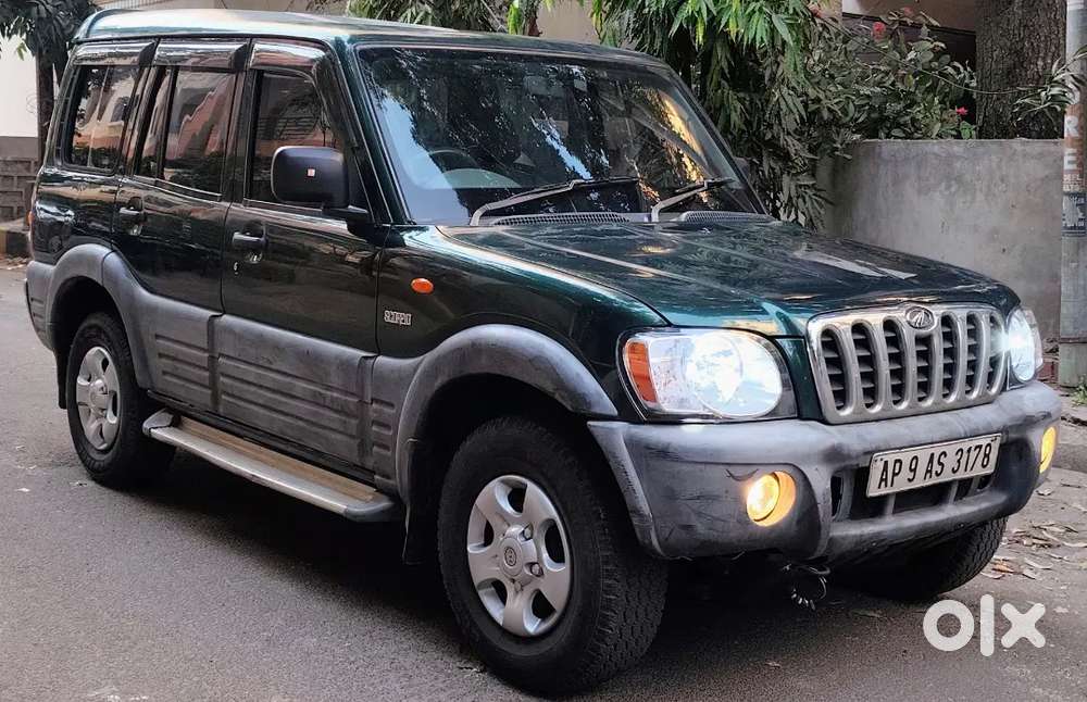 Mahindra Scorpio 2003