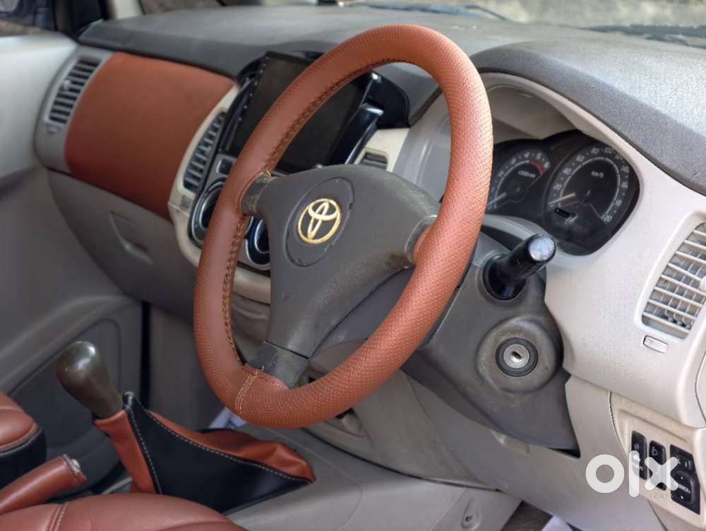 Toyota Innova 2.5 G (diesel) 7 Seater, 2011, Diesel