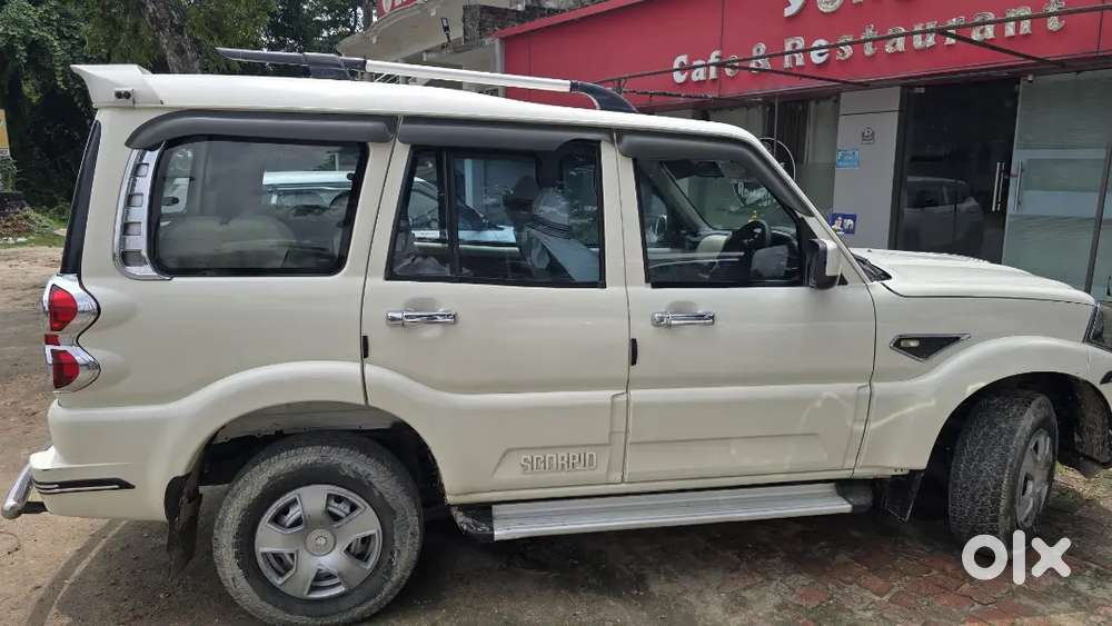 Mahindra Scorpio S3