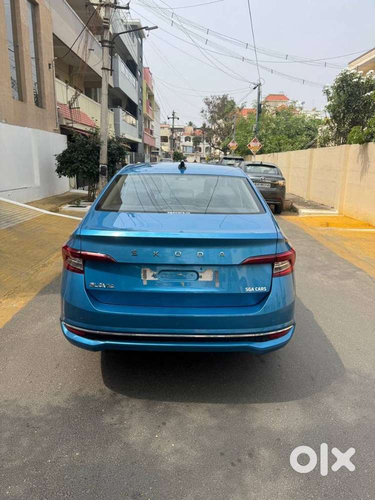 Skoda Slavia 1.0 Tsi Style, 2022, Petrol