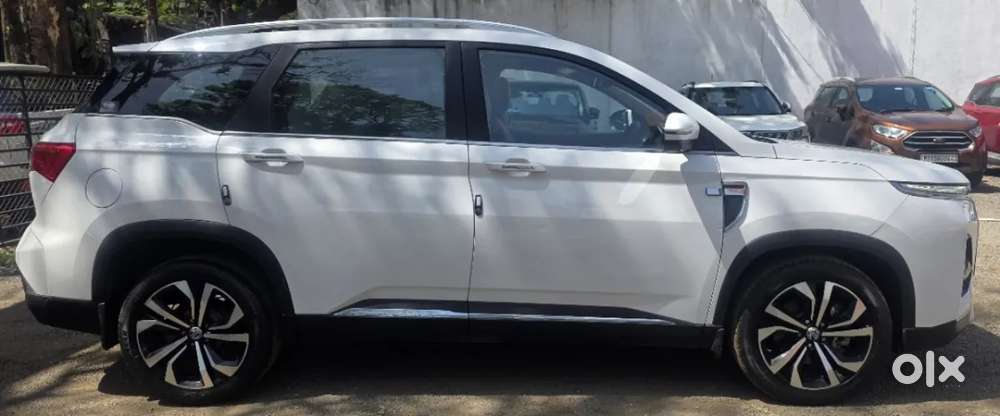 Mg Hector Plus Sharp Pro 2.0 Turbo Diesel 7 Str, 2023, Diesel