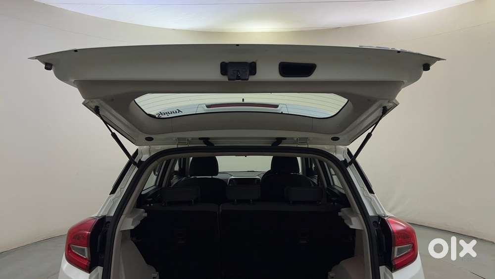 Mahindra Xuv300 W8 Amt Optional Diesel, 2021, Petrol