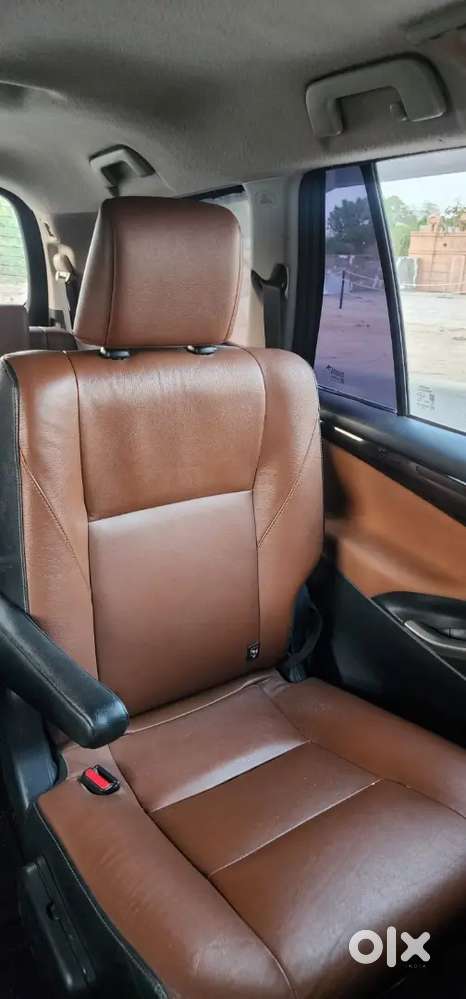Toyota Innova Crysta 2016 Diesel Manual