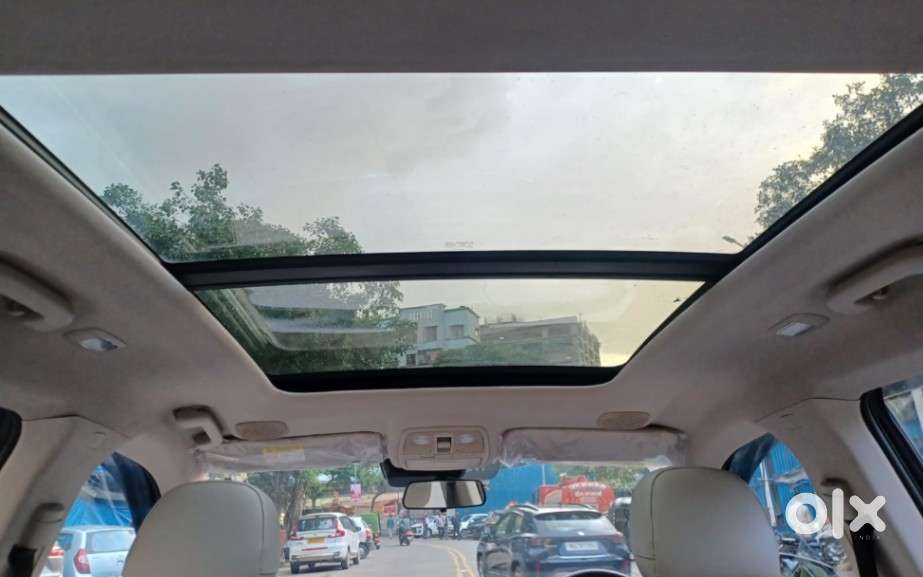 Mahindra Xuv700 2.2 Ax 7 Diesel At Luxury Pack Str, 2022, Diesel