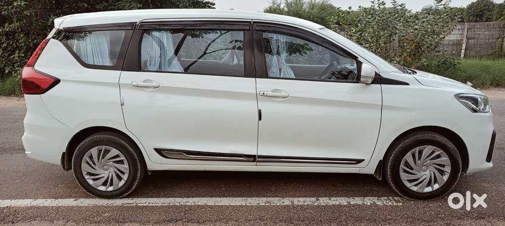 Maruti Suzuki Ertiga Vxi Cng, 2023, Cng & Hybrids