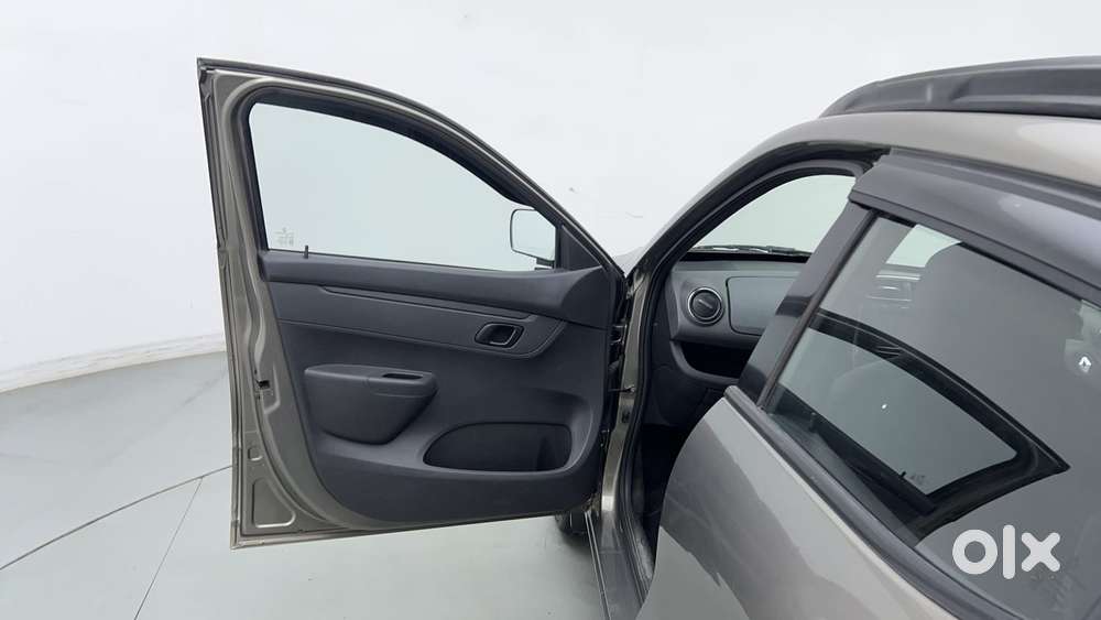 Renault Kwid 1.0 Rxt, 2016, Petrol