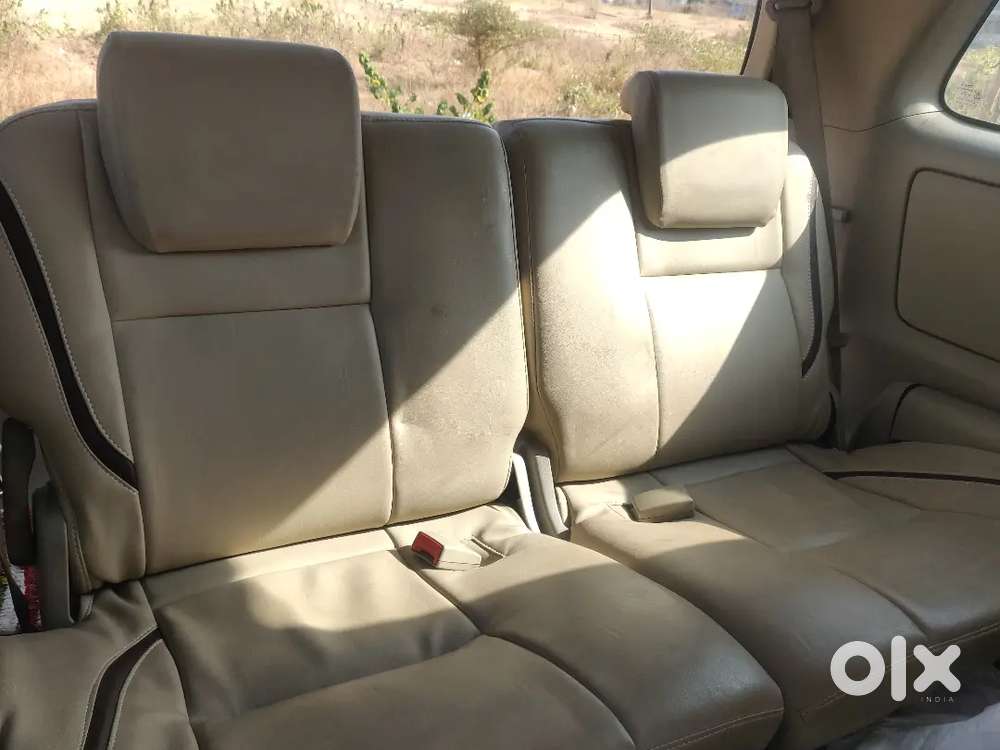 Toyota Innova  2.5 Liter Diesel Engine