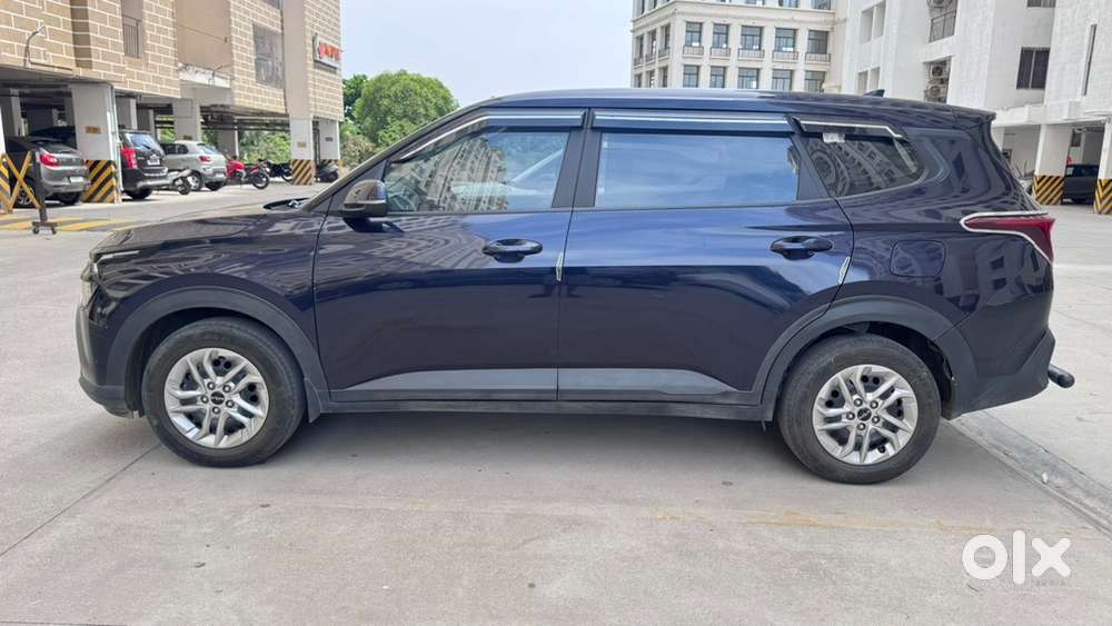 Kia Carens Petrol 2024 Imt