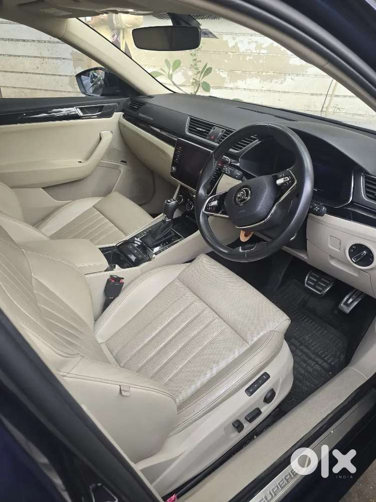 Skoda Superb Laurin 2021