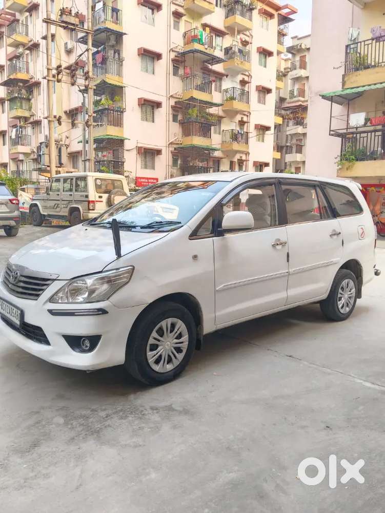 Toyota Innova 2.5 G 2013
