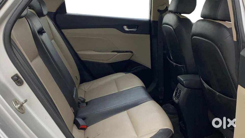 Hyundai Verna 1.6 Sx (o) Vtvt, 2017, Petrol